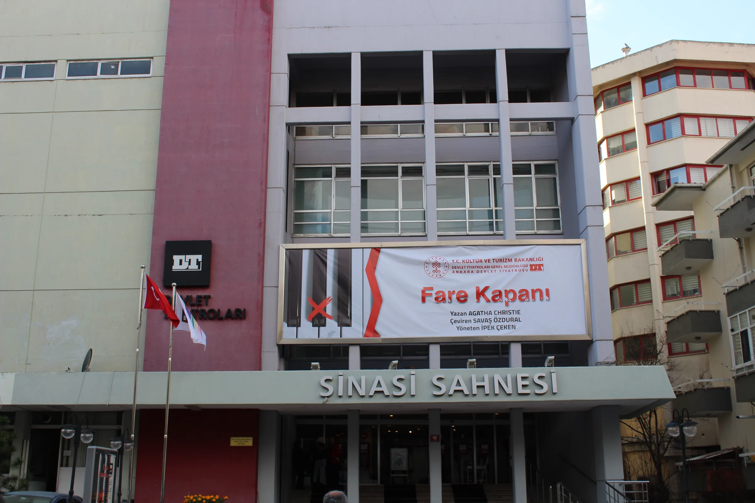 Şinasi Sahnesi facade and entrance with the theatre name above the doors